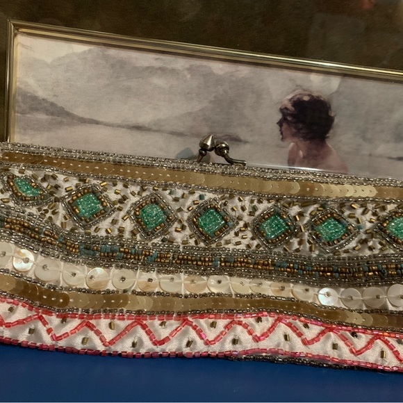 Classy evening purse - Picture 3 of 4